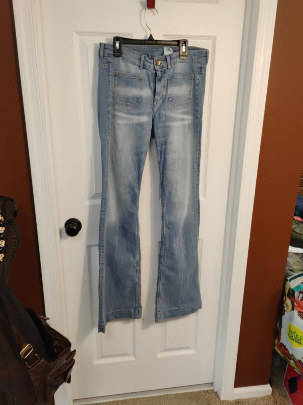 H&M Light Wash Patch Pocket Flare Jeans Regular Waist